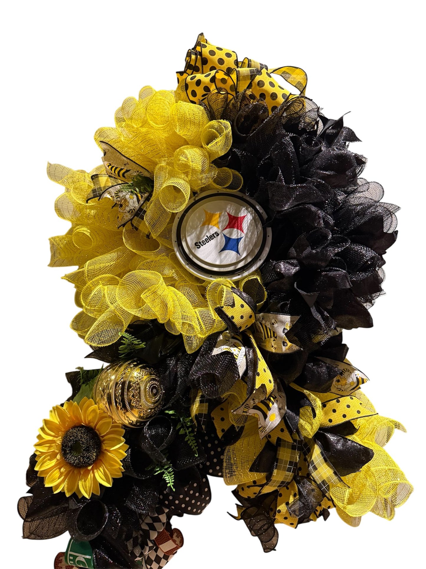 Pittsburgh Steelers Game Day Mesh Wreath – XL Fan Edition”