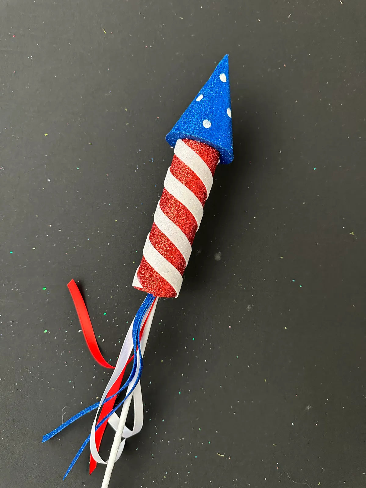 26" Patriotic Rocket Spray